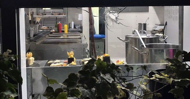 Киевский ресторан пережил вооруженное нападение, есть пострадавшие. ФОТО