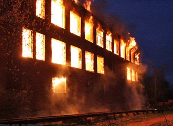 Трагедия в Днепре: в сгоревшей школе нашли тело учителя