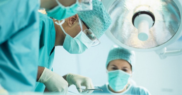 Украинские врачи провели уникальную операцию. ФОТО