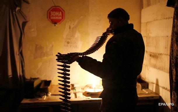 Обострение на Донбассе: штаб АТО сообщает о 25 обстрелах