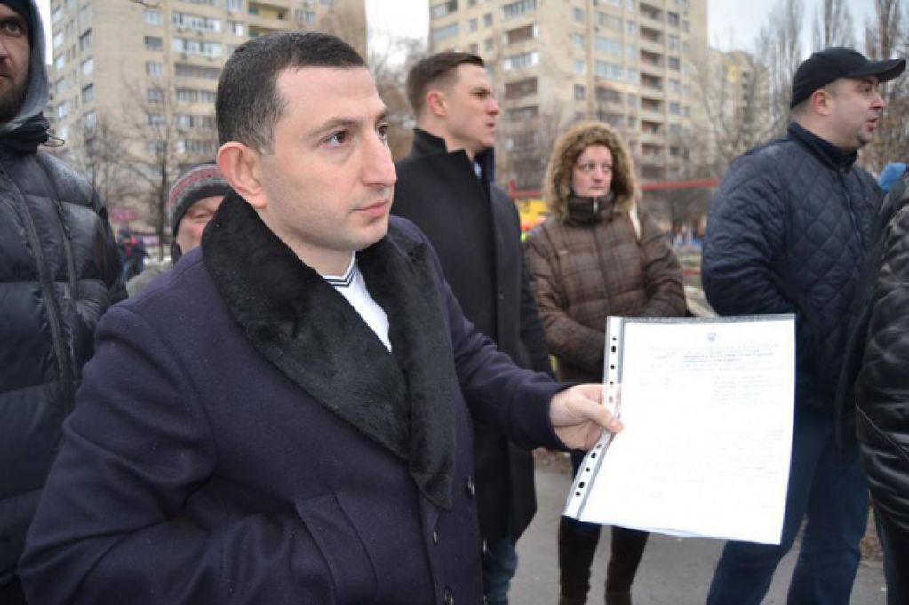 Разрушитель киевских парков экс-регионал и друг сепаратистов Товмасян подставил «Батьківщину»