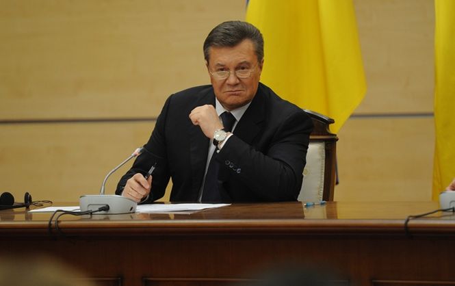 Не просто допрос! Янукович преподнес журналистам приятный сюрприз