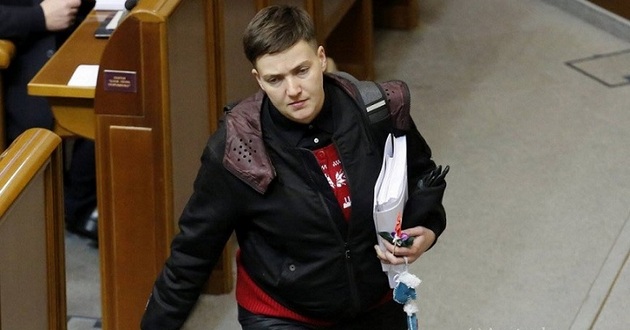 Надежда Савченко, судя по «дресс-коду», собралась в поход. ФОТО