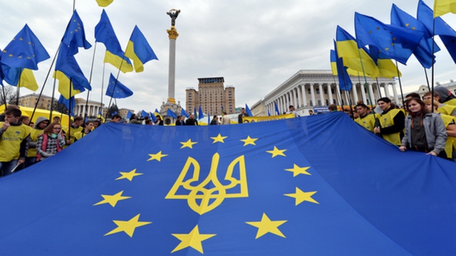 Политическое руководство Украины попалось на удочку собственной пропаганды