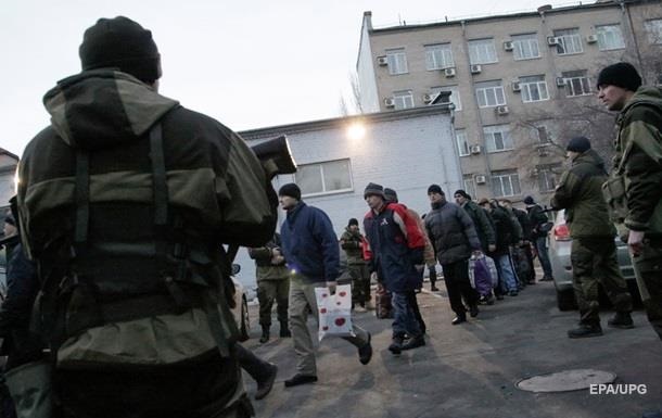 Украина готова передать ОРДЛО 15 человек