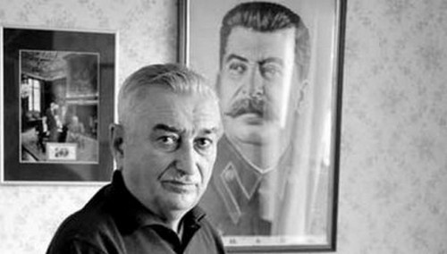 Умер на улице: в России не стало  последнего внука Сталина