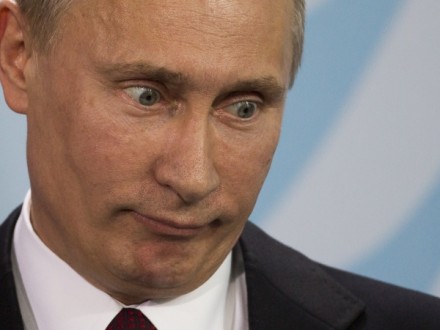 «И кто это сделал?!»: Путин намекает, что в аннексии Крыма виноваты США и ЕС