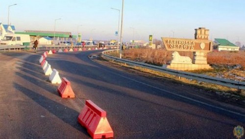 Авто с украинской регистрацией на границе с ЕС отправляют на отдельную полосу