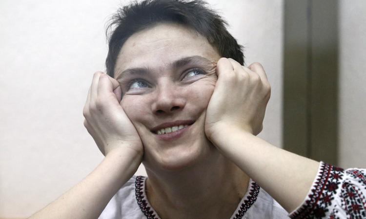Карти розкрито: Савченко ніколи не була у в’язниці і не голодувала