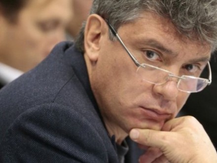 Песков: Путин настаивает на необходимости раскрыть обстоятельства убийства Немцова