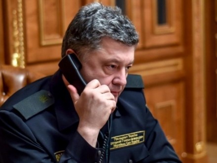 Порошенко пообещал доплату в 6 тыс. грн бойцам, воюющим в АТО на первой линии