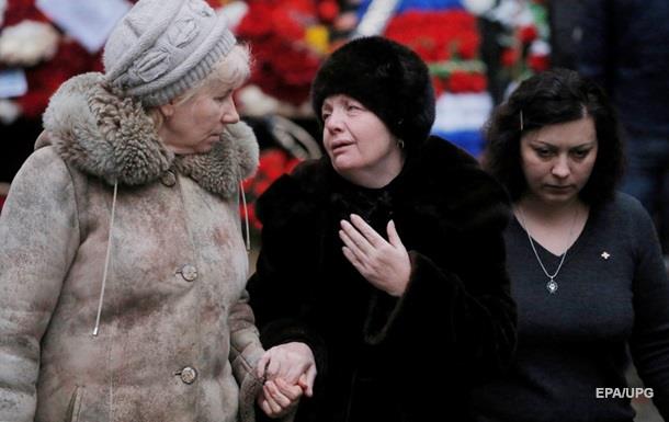 Крушение Ту-154: родственникам погибших не дают похоронить тела