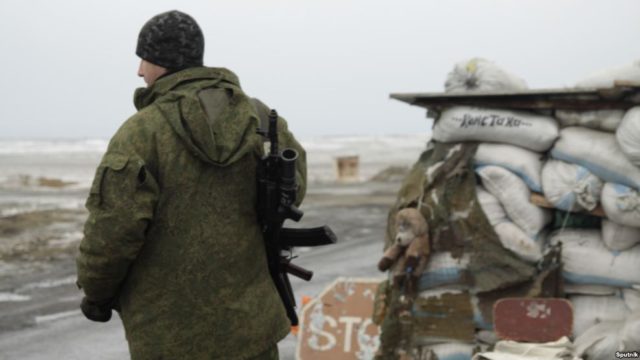 Военный эксперт: Донбасс решили придержать для другого торга 