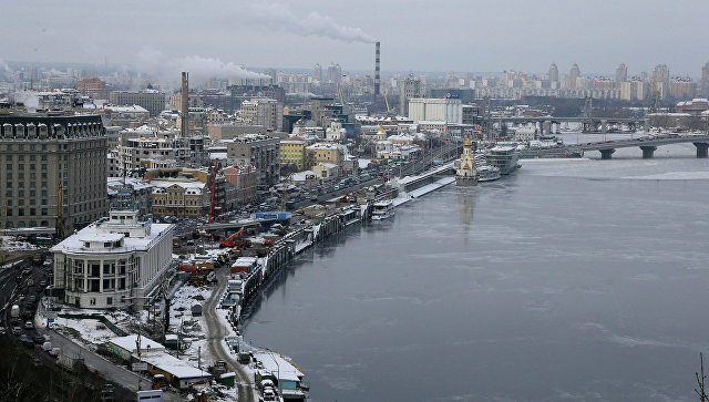 Киев решает выплачивать ли переселенцам из Донбасса компенсации