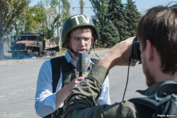 В Минске повязали журналиста, снимающего репортаж о заседании трехсторонней контактной группы