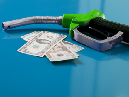 Эксперт: Второе полугодие может огорошить нас ростом цен на бензин до 30 грн за литр 