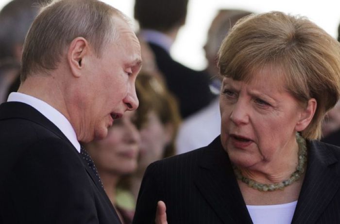 Штурм Бундестага, или Путин играет против Меркель