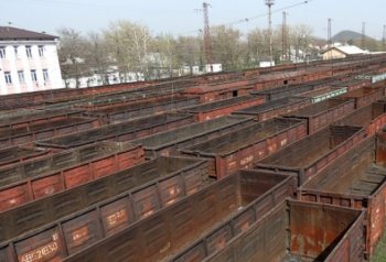 ЕС присоединился к призывам прекратить блокаду поставок угля с Донбасса 