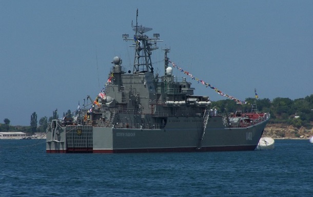 Украинские корабли, оставшиеся в Крыму, начали разбирать «на органы»