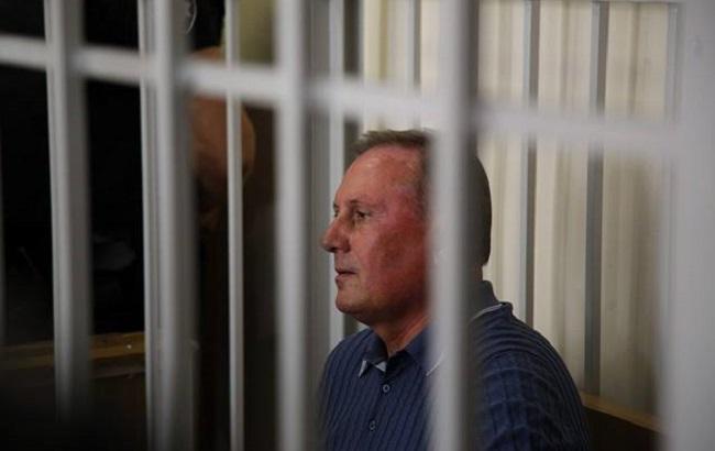 Неожиданно: содержание Ефремова под стражей признали необоснованным