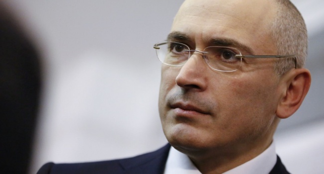Ходорковський стверджує, що Путін вже роздумує над своєю відставкою