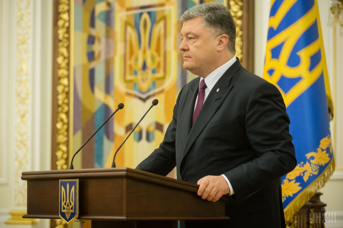 Порошенко звинувачує Росію у підриві України зсередини