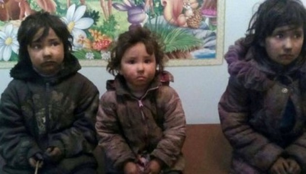 На Донбассе обнаружены дети: видавшая виды полиция в шоке. ФОТО
