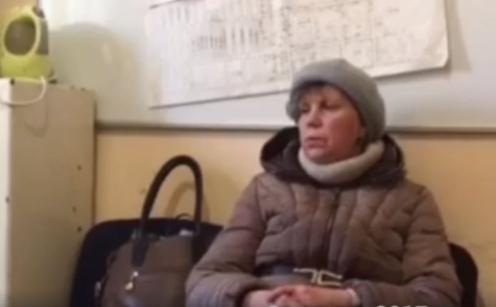 Учительница, на РоссТВ обвинявшая ВСУ в мародерстве, приехала за пенсией. ВИДЕО