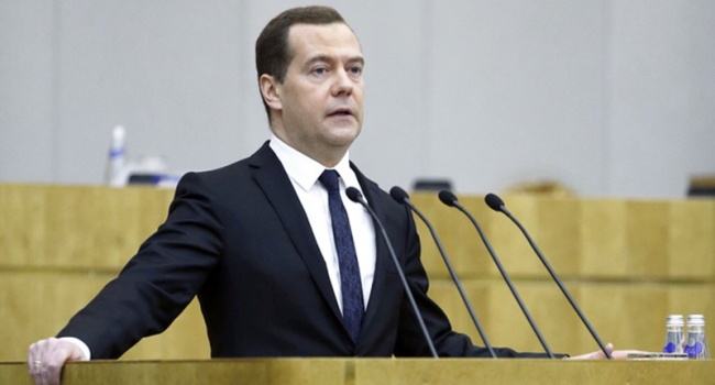 Медведев рассказал, зачем Россия напала на Украину