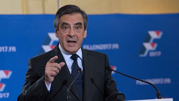 Кандидат на пост главы Франции призывает приостановить президентскую гонку