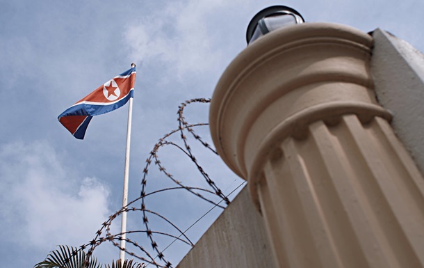 Северная Корея заявляет о военном шантаже США против КНДР