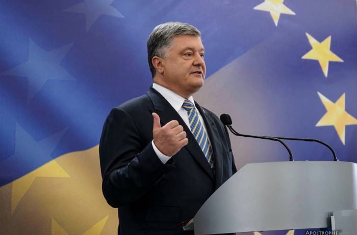 Три вопроса, на которые не отвечает Порошенко