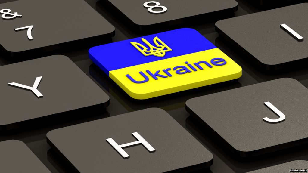 Арешти, допити, маски-шоу. Чому правоохоронці почали масовану атаку на ІТ-сектор
