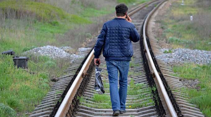 Украина может полностью прекратить железнодорожное сообщение с РФ