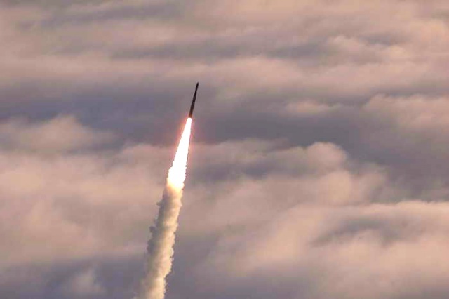 Пхеньян заявляет об успешном запуске баллистической ракеты