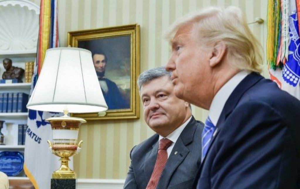 В Штатах Порошенко приняли как президента бананово-подсолнечной республики