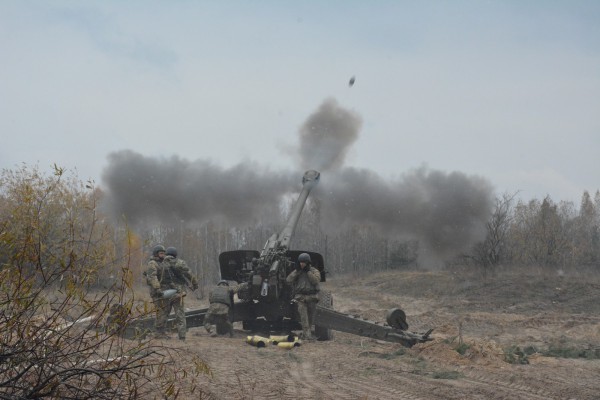 Вести АТО: бойцов ВСУ обстреляли из минометов и стрелкового оружия, есть раненые