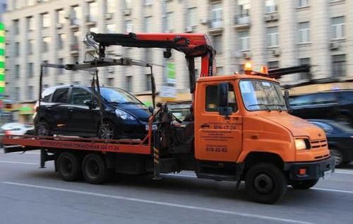 Куда исчезают автомобили со штрафплощадок в Украине. ВИДЕО