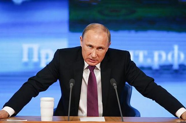 Выборы на носу: в Кремле не знают, под каким соусом в этот раз подать россиянам Путина