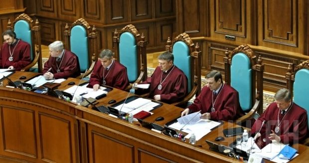 Верховный суд в Украине формируют в "ручном режиме" и за большие деньги 