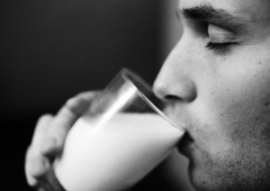 Радість від смерті ворога, або чому Українці мусять «пити молоко»