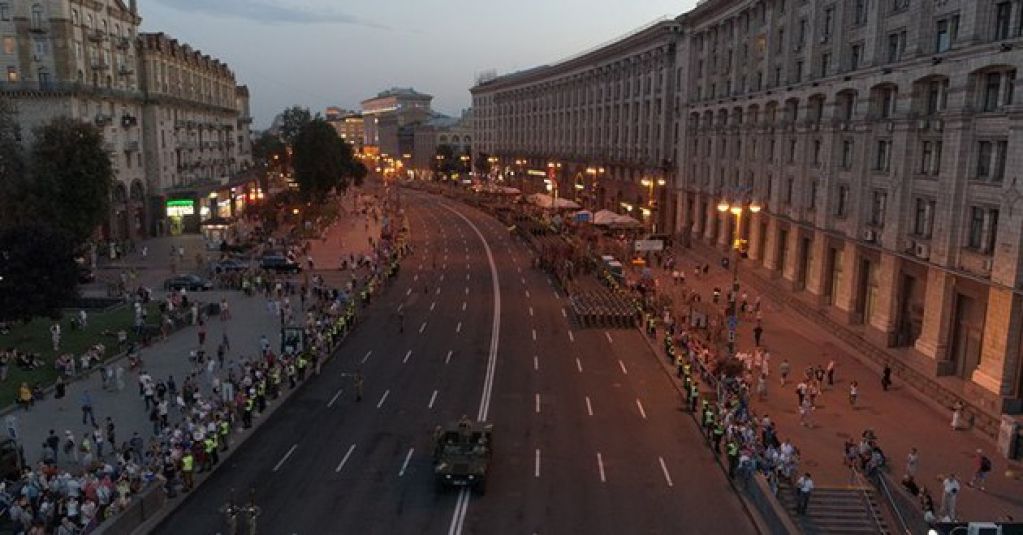 Репетиция военного парада в Киеве: яркие ФОТО с воздуха