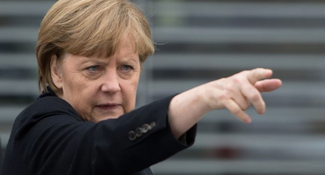 Меркель назвала имя политика, подрывающего антироссийские санкции