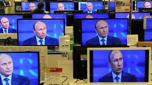 Российских школьников обязали смотреть и пересказывать новости «Первого канала»