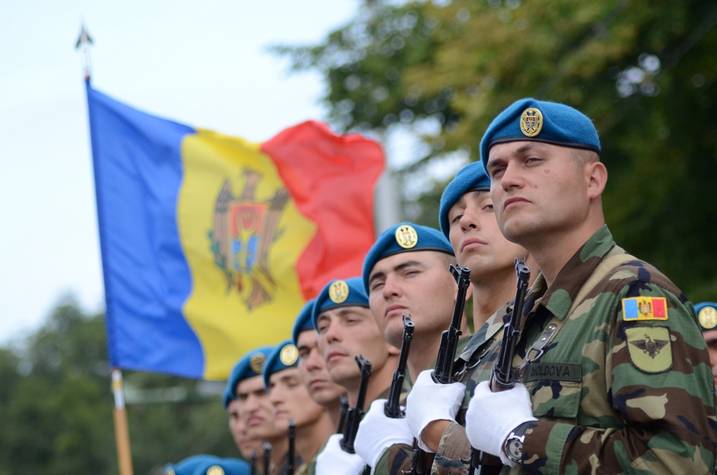 Армия Молдовы выдвинулась в Украину