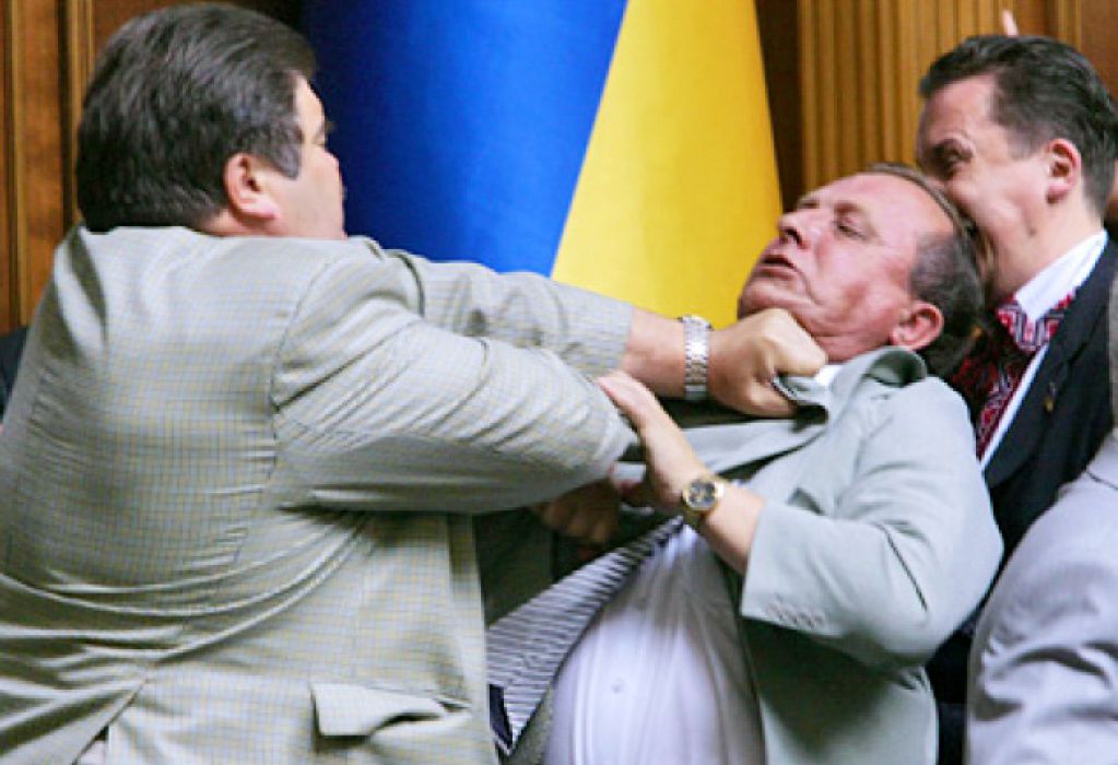 Социопаты, популисты и циничные ублюдки: три поколения украинских политиков