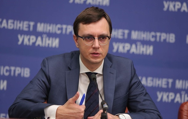 Министр инфраструктуры: «Укрзализныця» тормозит развитие Украины