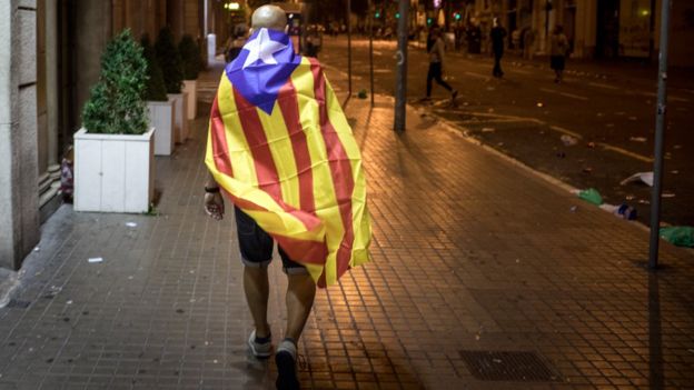 В Каталонии подписали декларацию о независимости