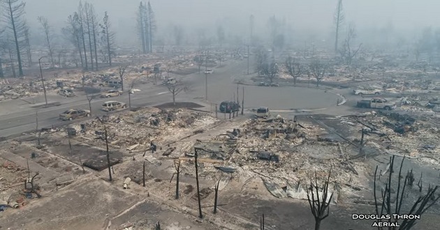 Ужасный пожар в Калифорнии сняли с воздуха: жуткие кадры апокалипсиса. ВИДЕО