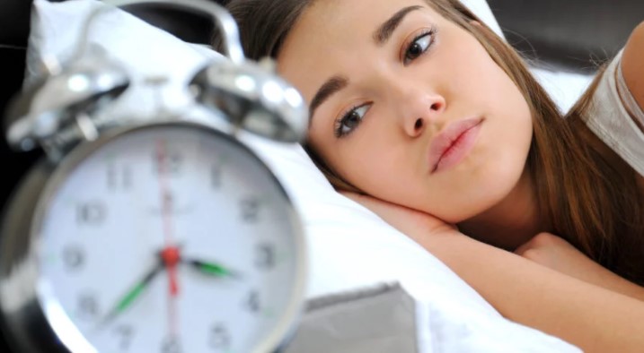 Как быстро заснуть: лучшие методы спасения от бессонницы